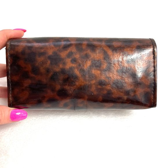 Tory Burch animal print patent glasses case - Picture 10 of 12